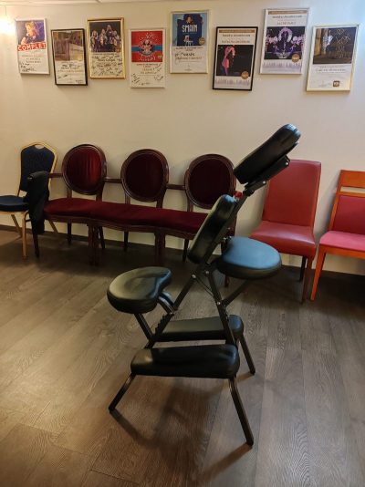 Solto massages assis en entreprises à cannes